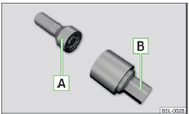 Volvo C30. Imagen esquemática: Tornillo de rueda antirrobo con adaptador